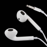 Apple EarPods with Remote and Mic copy