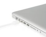 Moshi Mini Display Port to VGA adapter for MacBook/Pro/Air/iMac/Mac mini to iMac 27" (99MO023201)