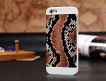 Motomo Hard Case Snake White for iPhone 5/5S